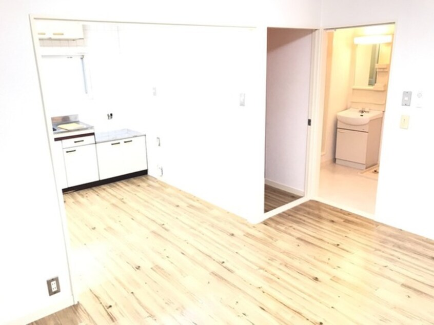 居室 ロイヤルガ－デンＫ