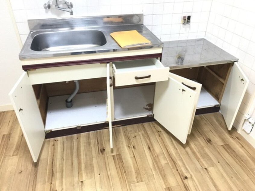 キッチン ロイヤルガ－デンＫ