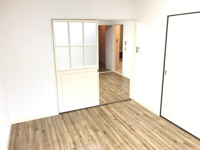 居室 ロイヤルガ－デンＫ