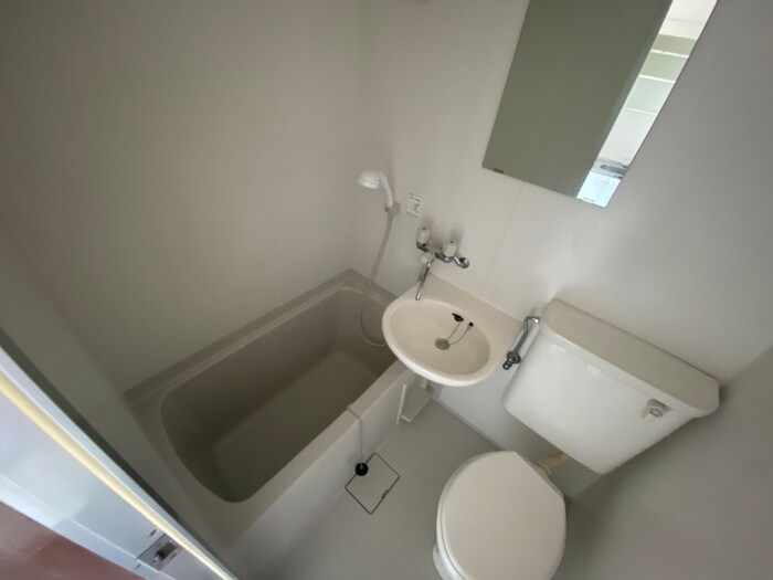 バス／シャワールーム等 ア－バンドエル川名山