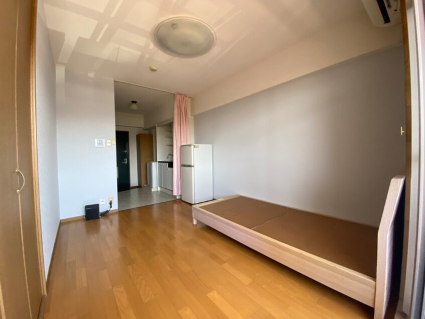 居室 ア－バンドエル川名山