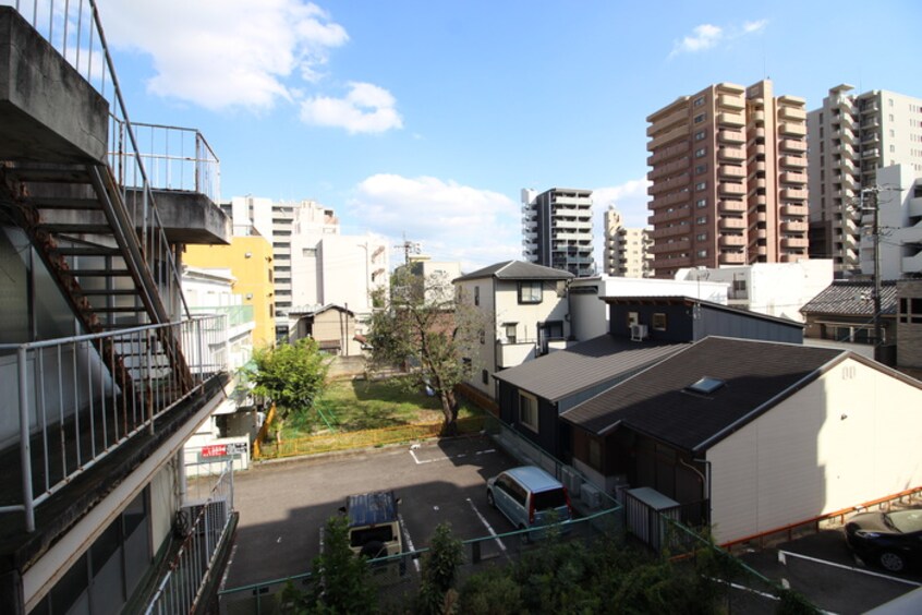 室内からの展望 ヨコタコーポ