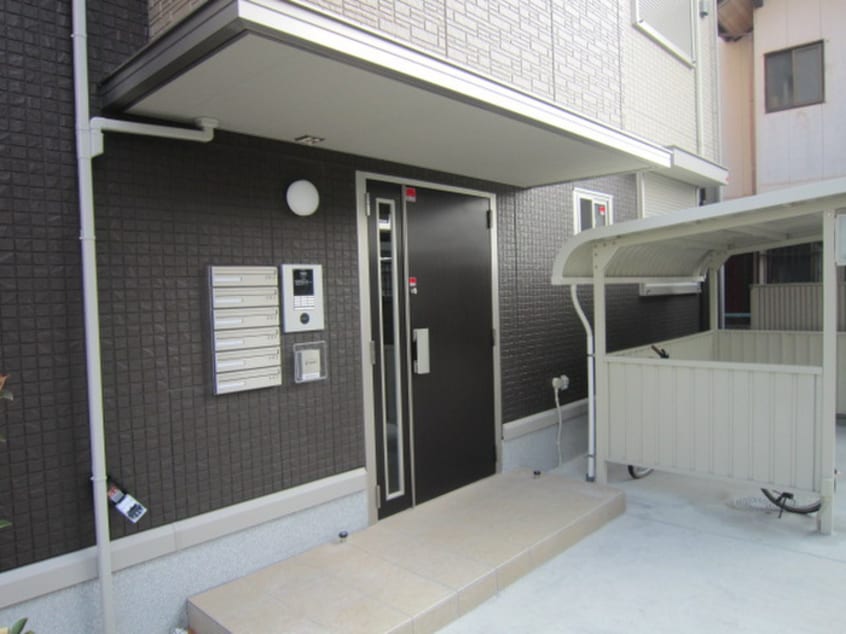 エントランス部分 エーデルハイムクロダ