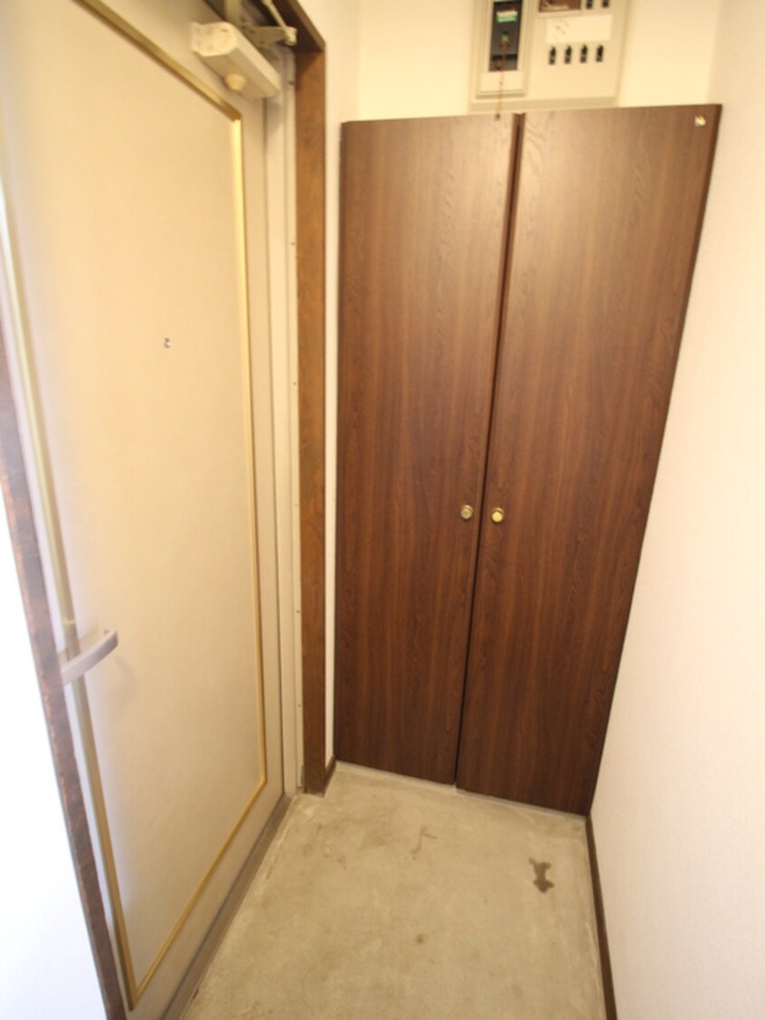 玄関 クリエイティブ第２富士ビル