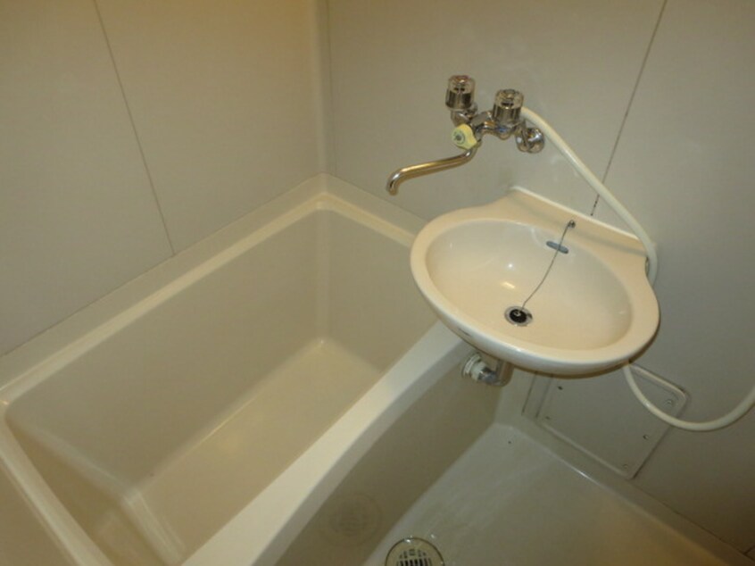 バス／シャワールーム等 シャト－新樹