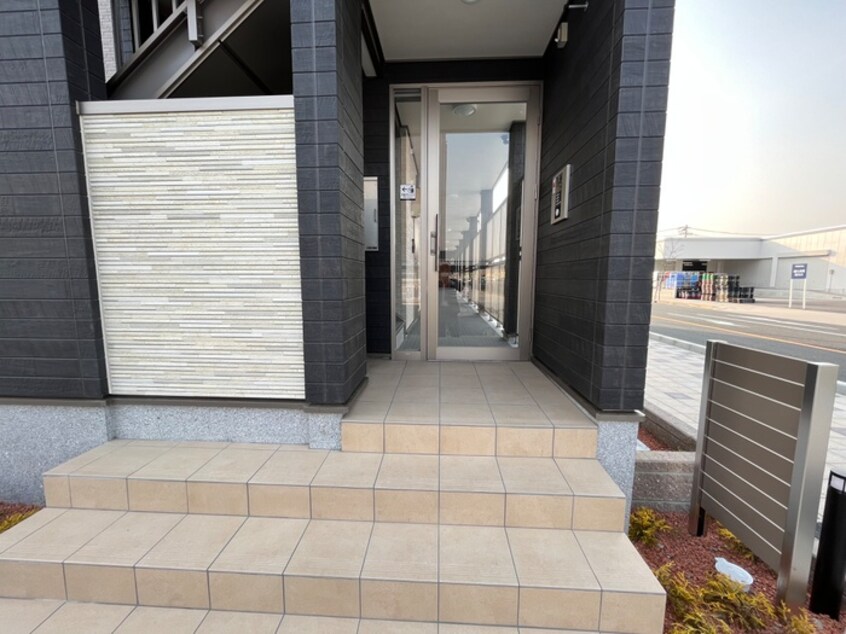 エントランス部分 ルナリア