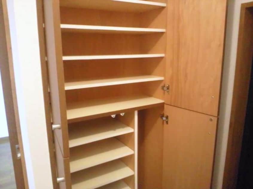 靴箱 パストラ－レ壱番館