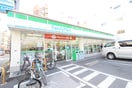 ファミリーマート栄五丁目店(コンビニ)まで120m 音羽壱番館ＳＡＫＡＥ