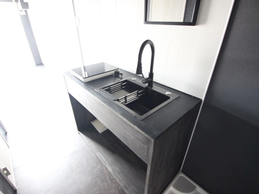 キッチン フローレスタナベ