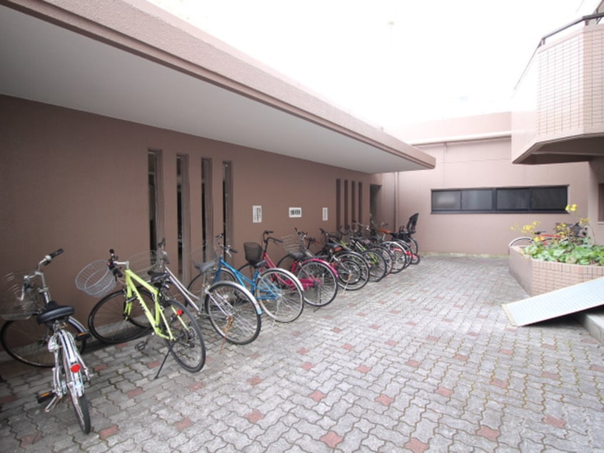 駐輪場 ザ・ウィングス