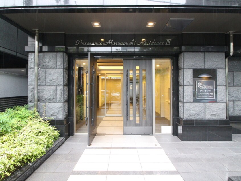 エントランス部分 ﾌﾟﾚｻﾝｽ丸の内ﾚｼﾞﾃﾞﾝｽⅢ(605)