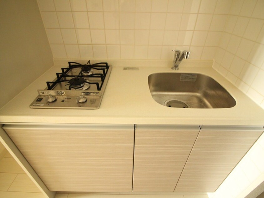 キッチン ﾌﾟﾚｻﾝｽ丸の内ﾚｼﾞﾃﾞﾝｽⅢ(605)