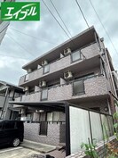 グランビア川名の外観