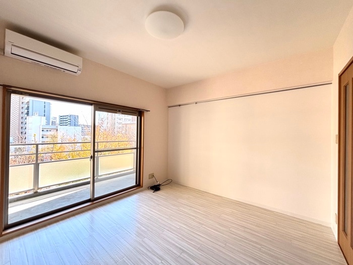 居室 セントラル名古屋