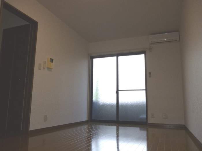 居室 アンプルールブワ　レイ