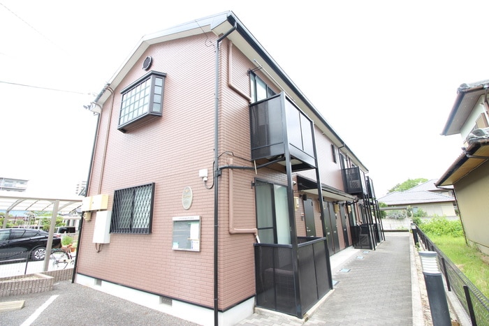 外観写真 アンプルールブワ　レイ