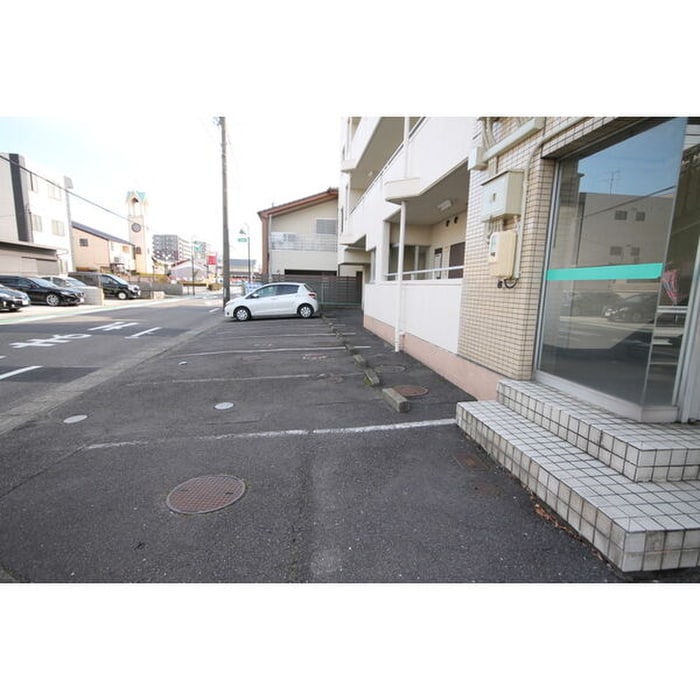 駐車場 メゾンクレブラン