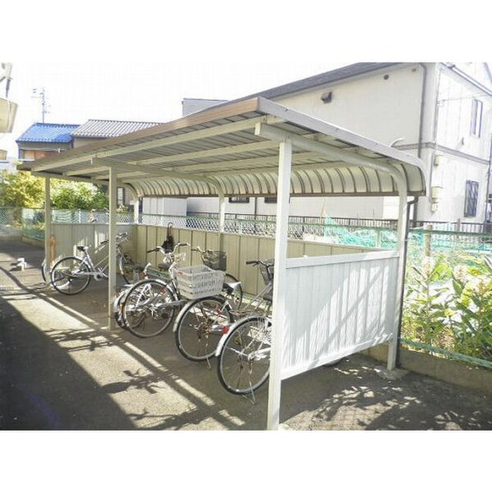 駐輪場 メゾンクレブラン