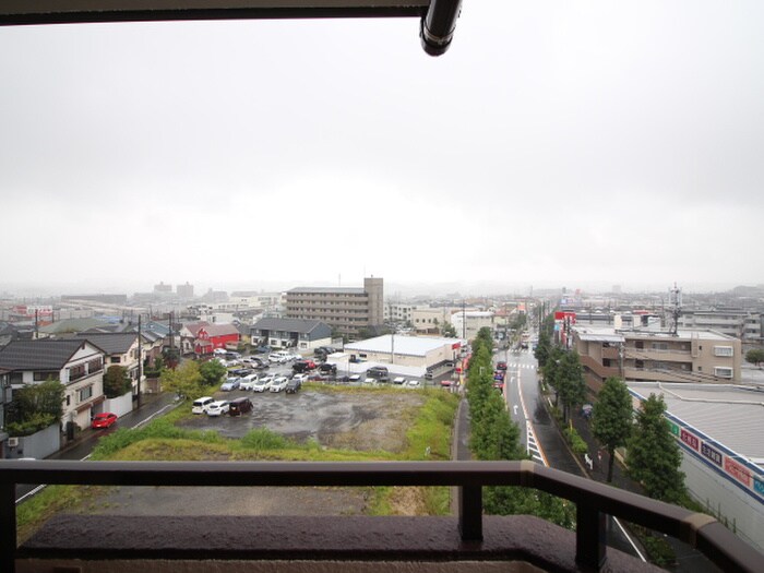 室内からの展望 エル．パティオ滝ノ水