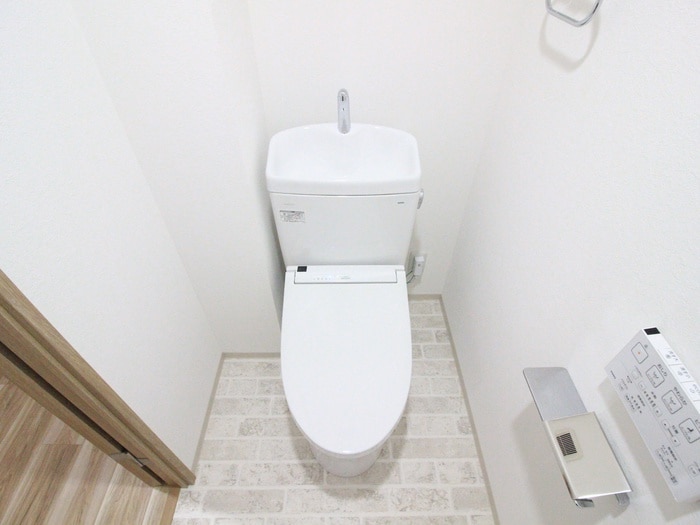 トイレ プレイス白壁