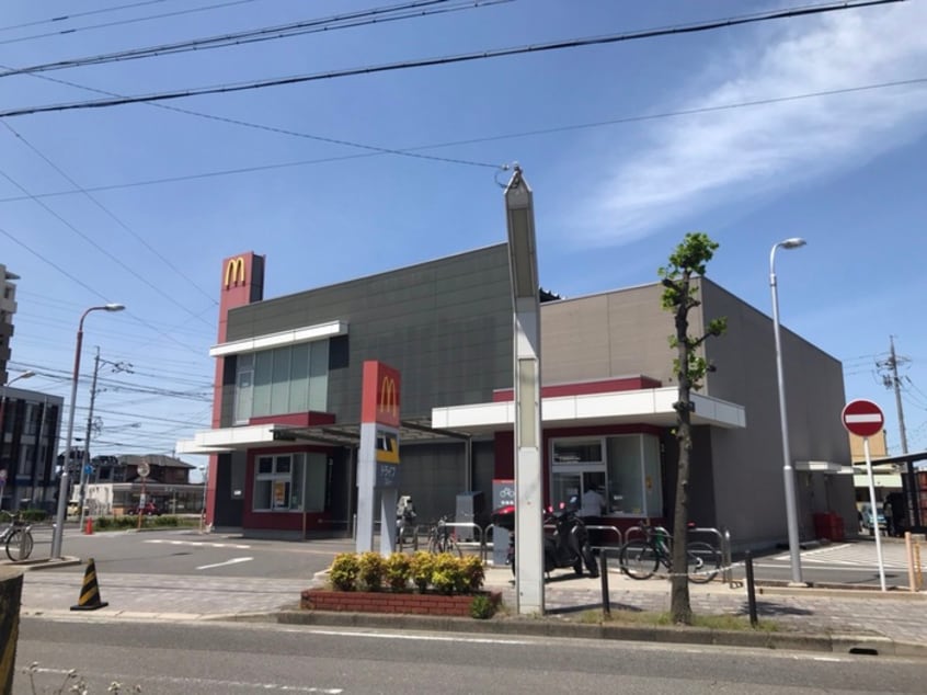 マクドナルド(ファストフード)まで744m ディアコート Ａ