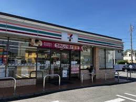 セブンイレブン(コンビニ)まで183m A・City明治本町