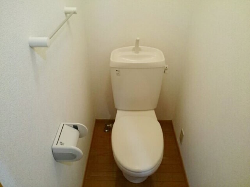 トイレ カ－サリ－ヴァ