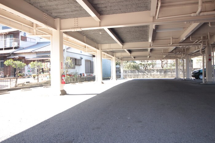 駐車場 メゾン坂下