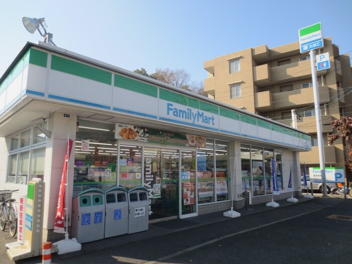 ファミリーマート(コンビニ)まで140m MTマンション