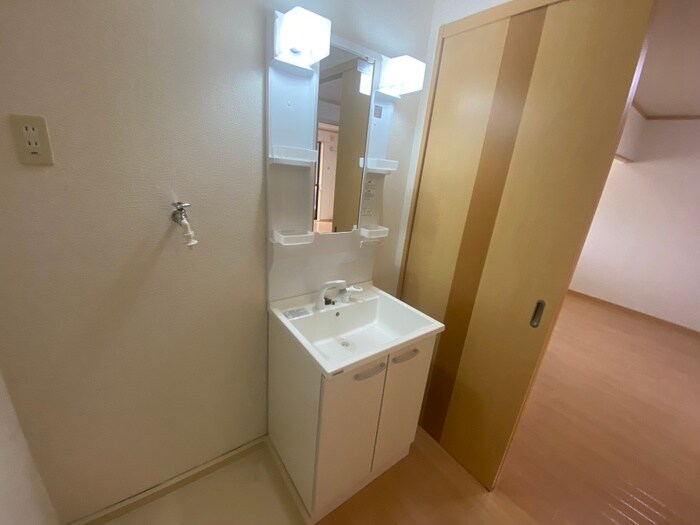 洗面 シャルル　リュミエール