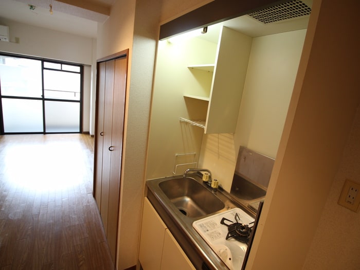 キッチン ブロンズ森島