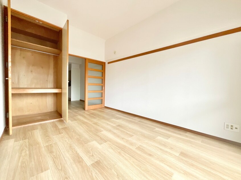 居室 美谷ハイツ柵下