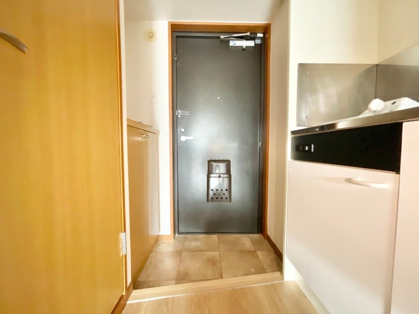 玄関 美谷ハイツ柵下