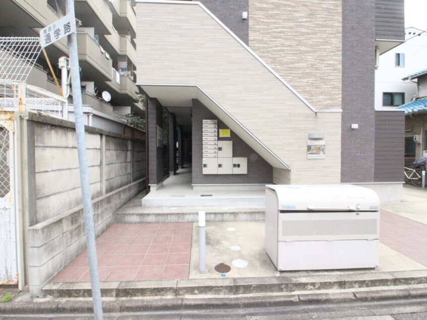 エントランス部分 ハーモニーテラス平安Ⅱ