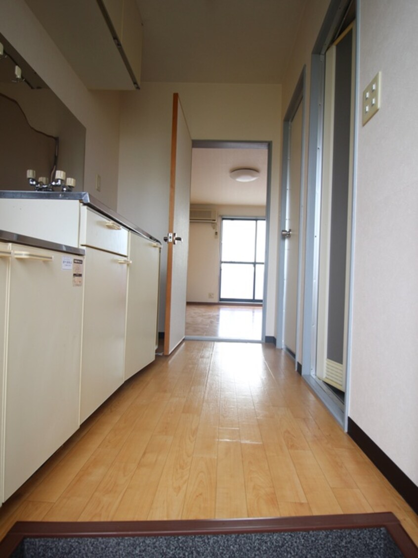 居室 ブルーハイツ３