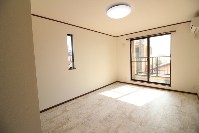 居室 CENT FORCE HAKUUN