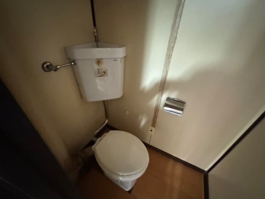 トイレ 中日ビル