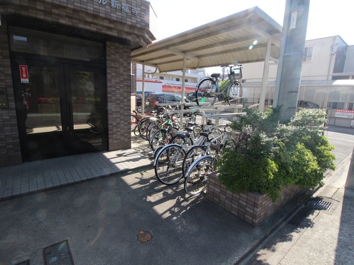 駐輪場 グランディール新福寺