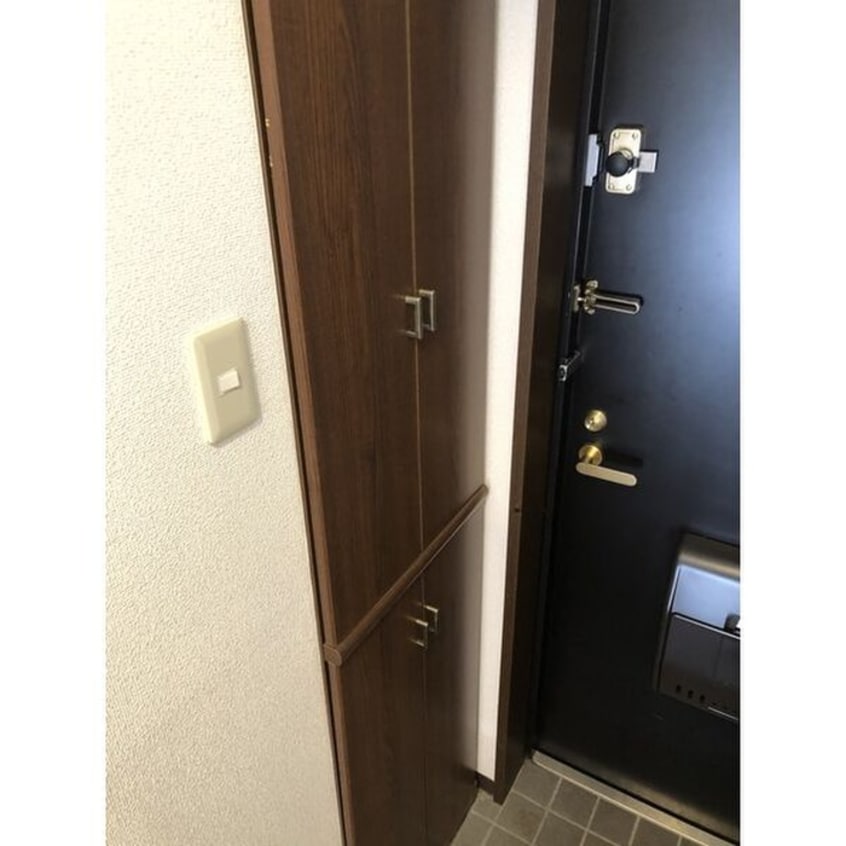 靴箱 グランディール新福寺