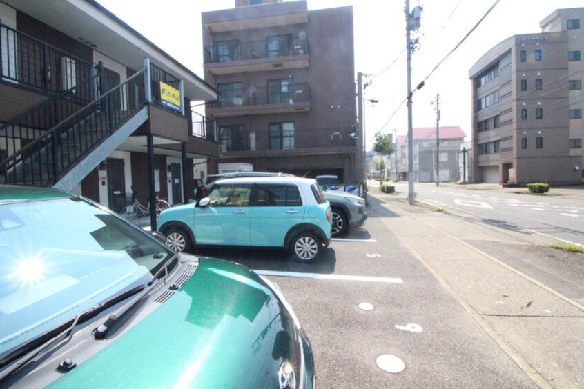 駐車場 サン小牧