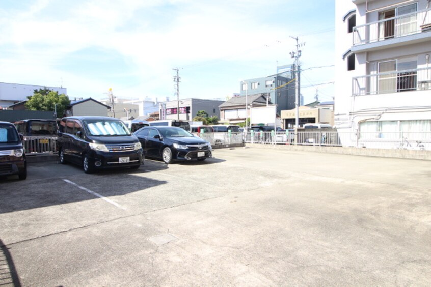 駐車場 サンシャイン中川