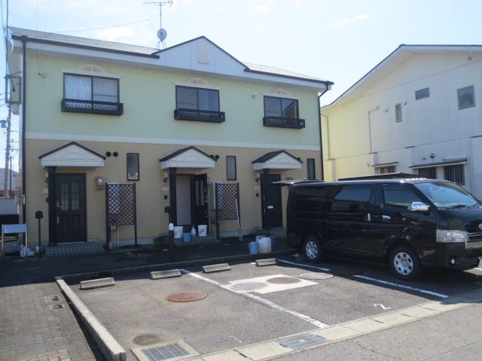 駐車場 ブランシェ香