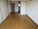 内観写真 リバ－エイト南分