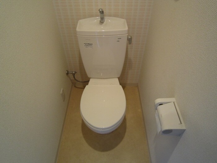 トイレ ﾌﾟﾚｻﾝｽ泉ｱｰﾊﾞﾝｹﾞｰﾄ(504)