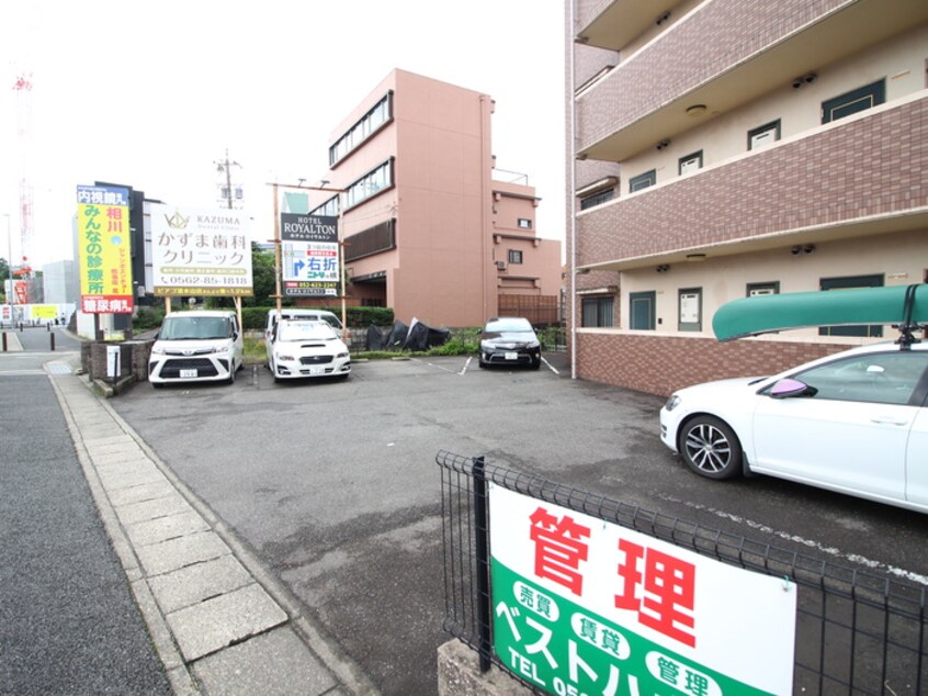 駐車場 エポック三丁山