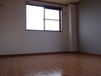 居室 シャルムガーデン