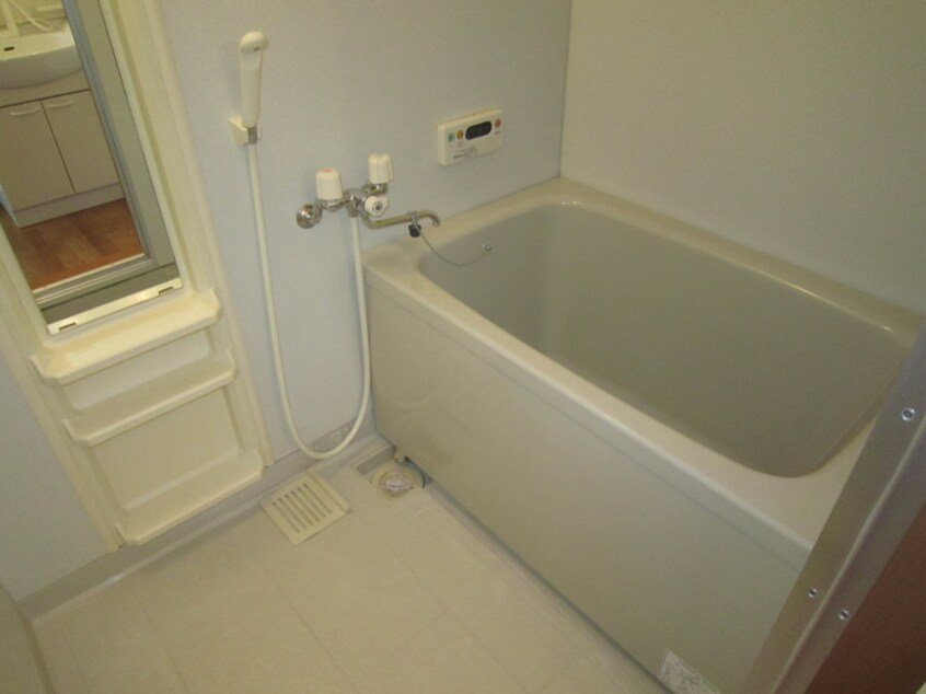 バス／シャワールーム等 シャルムガーデン