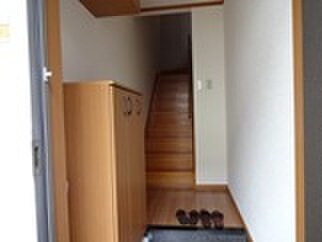 玄関 シャルムガーデン