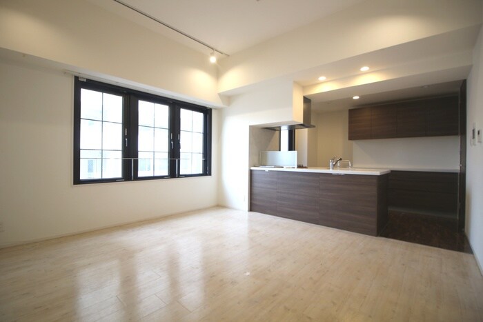 居室 ＬＩＢＥＲＴＡ　ＣＡＲＩＮＯ