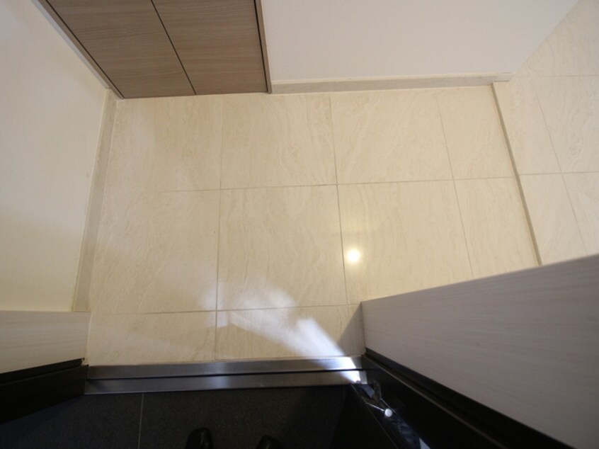 玄関 ＬＩＢＥＲＴＡ　ＣＡＲＩＮＯ